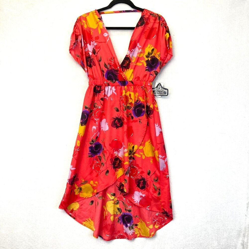 NWT Angie Faux Wrap Midi Dress Size Medium‎ M Floral Red Pink Lightweight Summer
